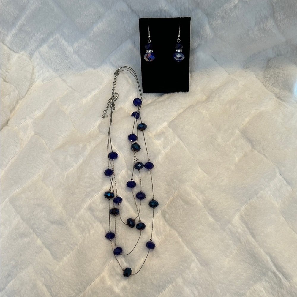 Elegant Blue and Silver Necklace and Earring Set